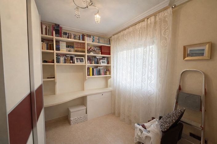 Image No.5-2 Bed Penthouse for sale