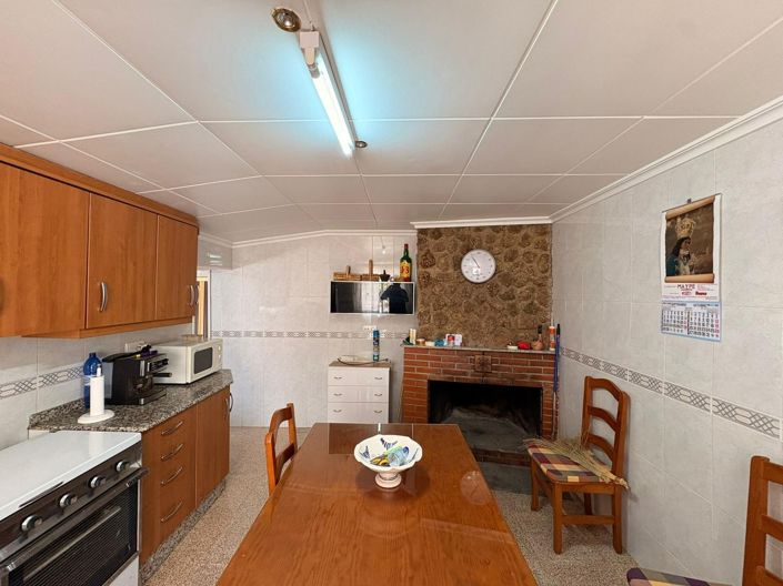 Image No.22-3 Bed Villa for sale