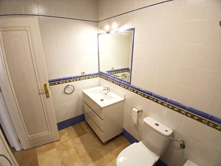 Image No.19-2 Bed Bungalow for sale