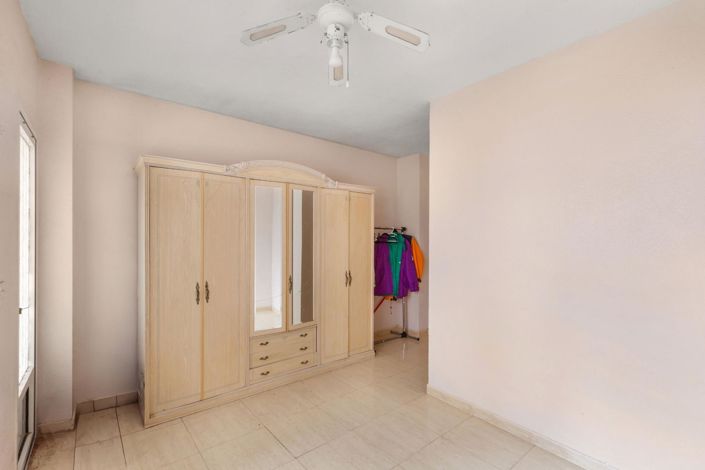 Image No.11-3 Bed Apartment for sale