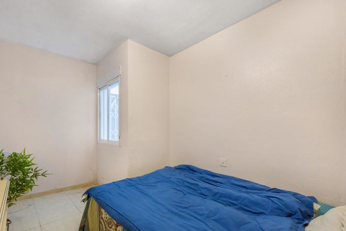 Image No.12-3 Bed Apartment for sale