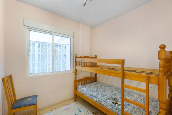 Image No.14-3 Bed Apartment for sale