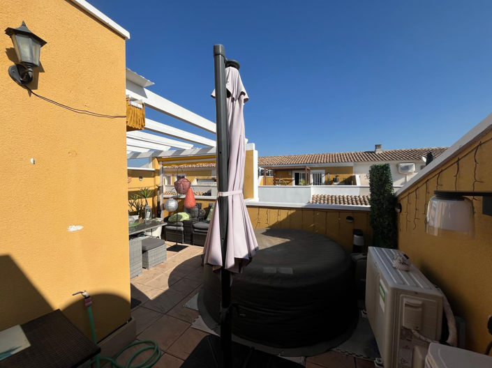 Image No.41-2 Bed Townhouse for sale