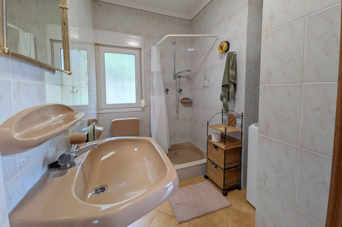 Image No.21-4 Bed Villa for sale