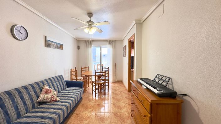 Image No.32-Appartement de 2 chambres à vendre à Torrevieja