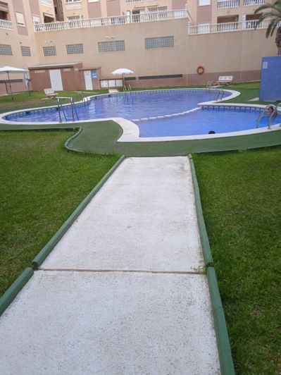 Image No.8-Appartement de 2 chambres à vendre à Torrevieja