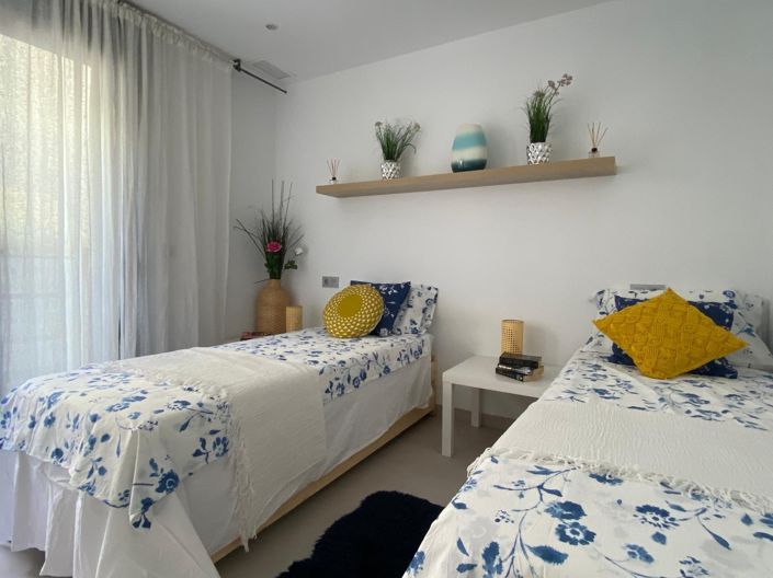 Image No.31-5 Bed Villa for sale