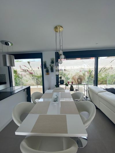Image No.4-5 Bed Villa for sale
