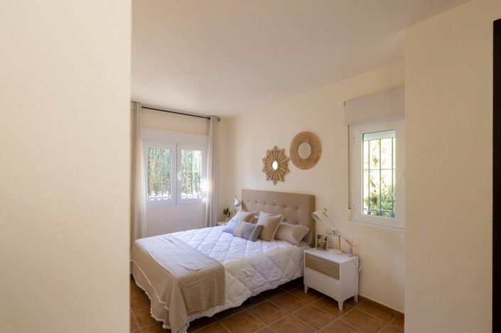 Image No.36-3 Bed Villa for sale