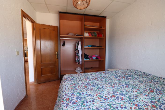 Image No.15-5 Bed Property for sale