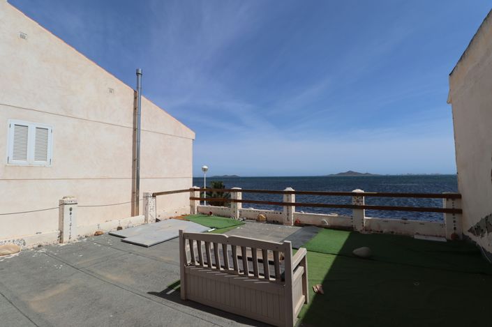 Image No.27-5 Bed Property for sale