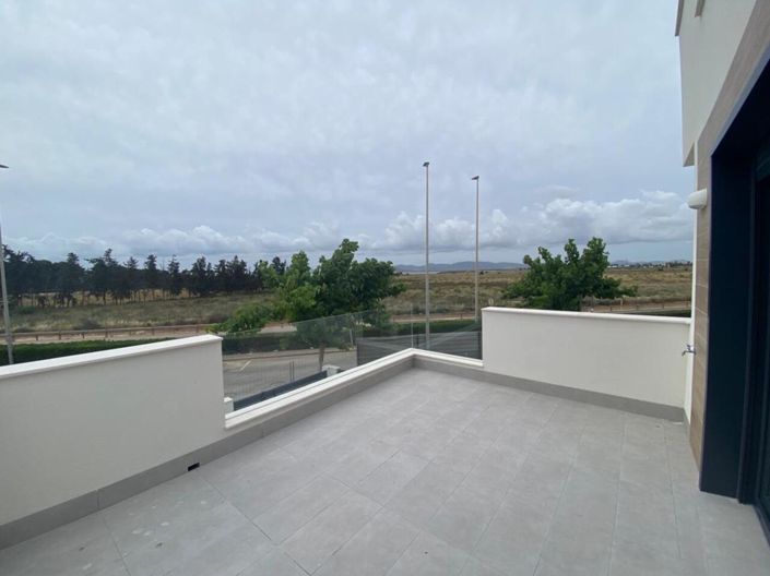 Image No.16-3 Bed Apartment for sale