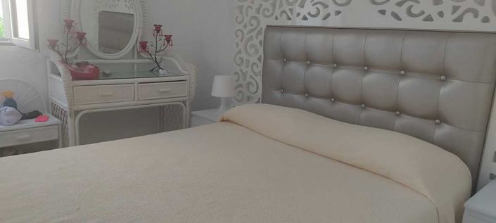 Image No.6-3 Bed Property for sale