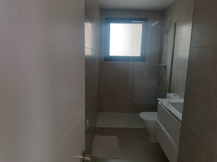 Image No.10-3 Bed Apartment for sale
