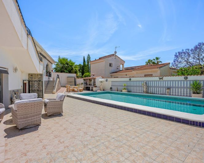 Image No.28-7 Bed Villa for sale