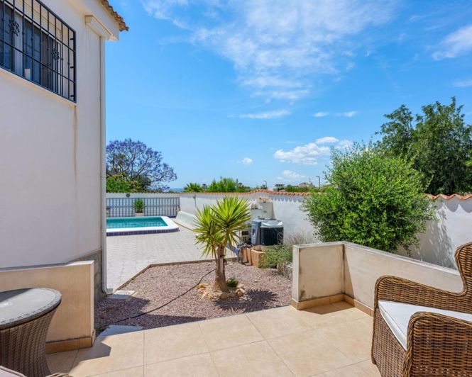 Image No.30-7 Bed Villa for sale