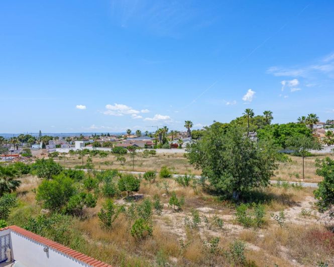 Image No.33-7 Bed Villa for sale