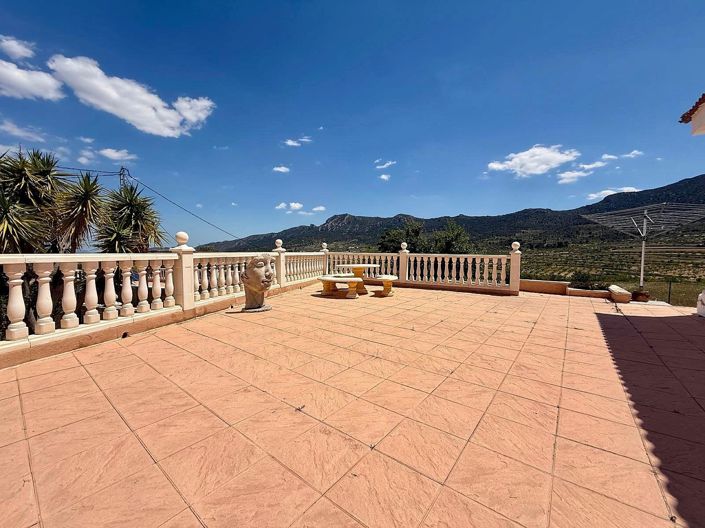Image No.5-4 Bed Villa for sale
