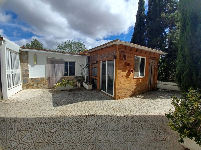 Image No.11-Villa de 5 chambres à vendre à Sax