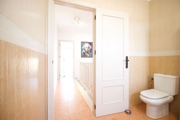 Image No.22-3 Bed Villa for sale