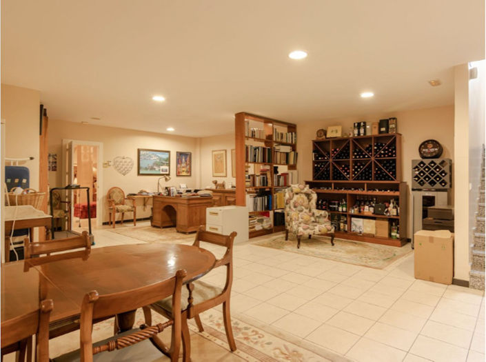 Image No.20-5 Bed Villa for sale