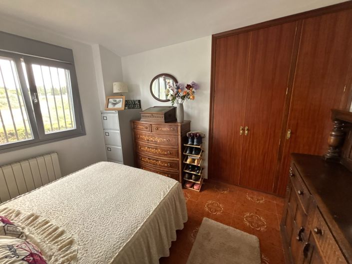 Image No.40-6 Bed Villa for sale