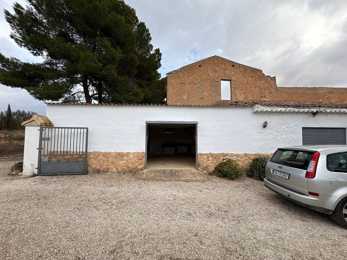 Image No.8-Villa de 5 chambres à vendre à Pinoso