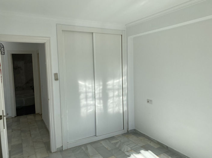 Image No.13-3 Bed Apartment for sale