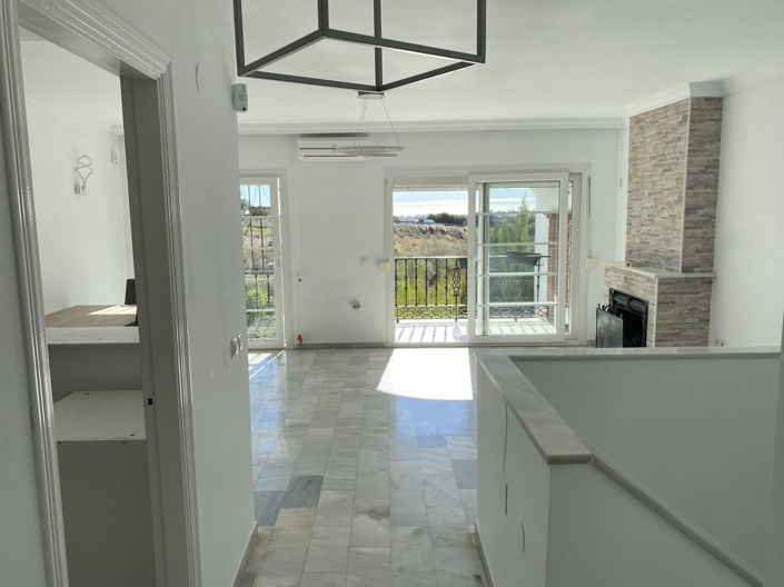 Image No.3-3 Bed Apartment for sale