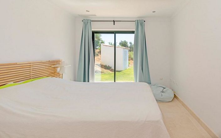 Image No.13-6 Bed Villa for sale