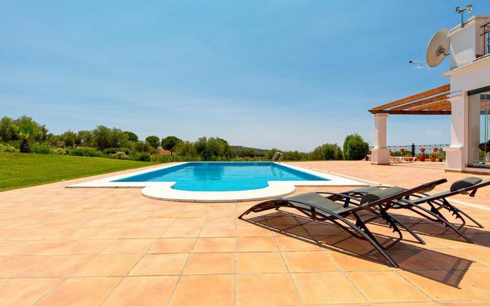 Image No.6-6 Bed Villa for sale