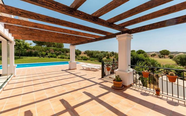 Image No.8-6 Bed Villa for sale