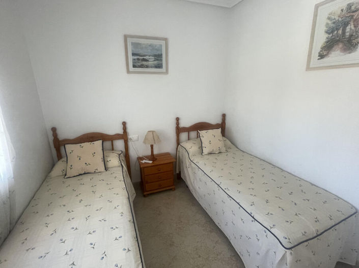 Image No.14-2 Bed Bungalow for sale