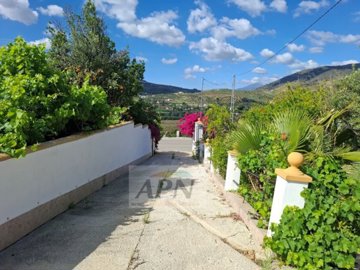 country-house-in-alora-10-large
