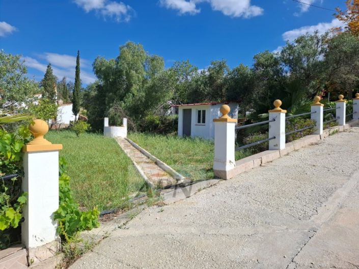 Image No.6-2 Bed Country House for sale