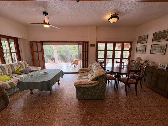 Image No.5-4 Bed Villa for sale