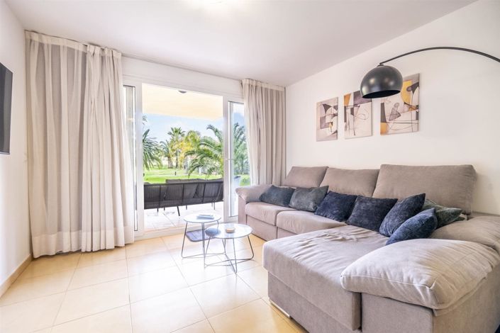 Image No.11-2 Bed Apartment for sale