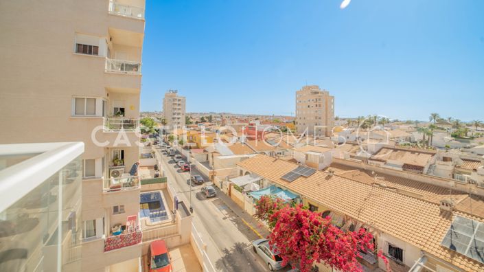 Image No.26-2 Bed Apartment for sale
