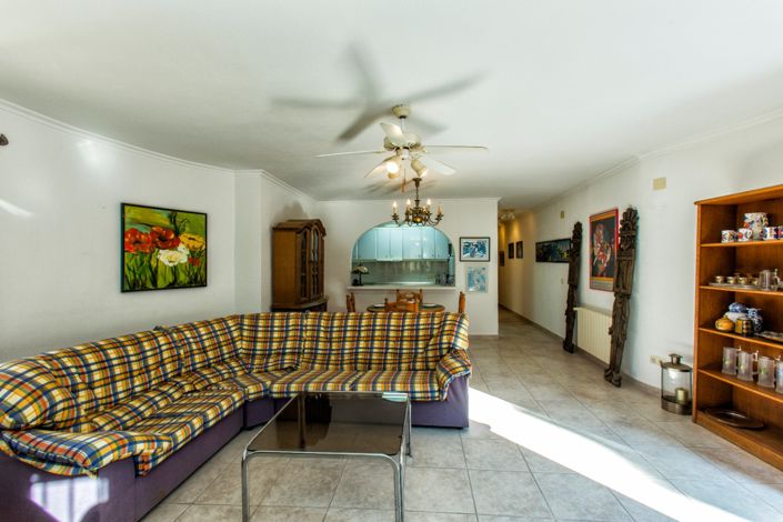 Image No.30-4 Bed Villa for sale