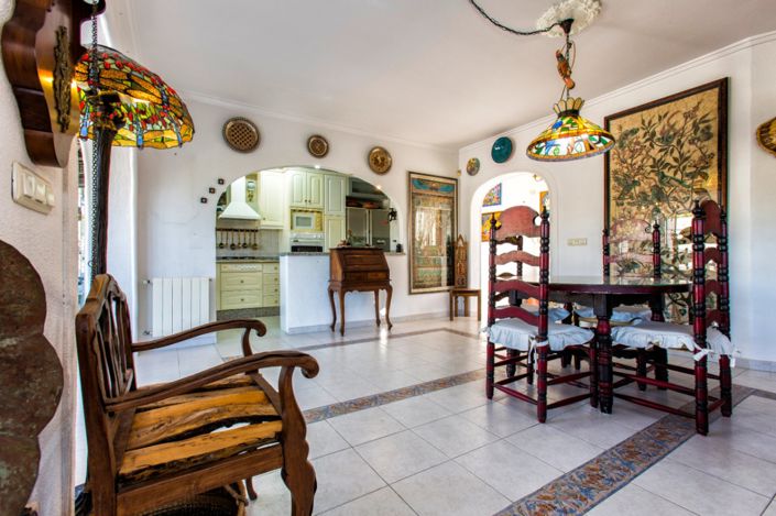 Image No.5-4 Bed Villa for sale