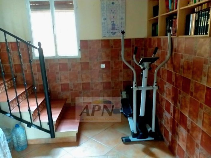 Image No.25-3 Bed Country House for sale