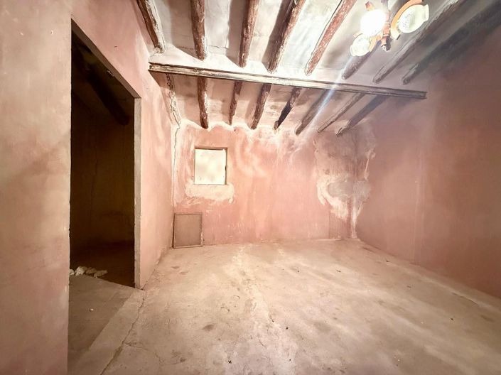 Image No.19-4 Bed Townhouse for sale