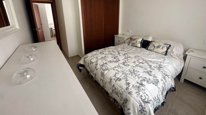 Image No.15-3 Bed Apartment for sale