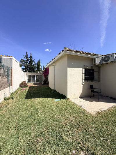 Image No.29-3 Bed Villa for sale