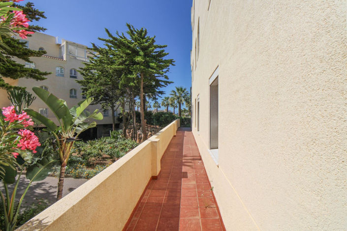 Image No.18-3 Bed Apartment for sale