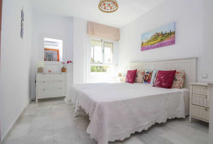 Image No.23-3 Bed Apartment for sale