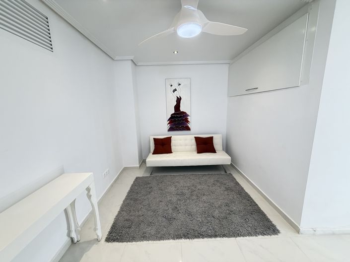 Image No.21-4 Bed Villa for sale