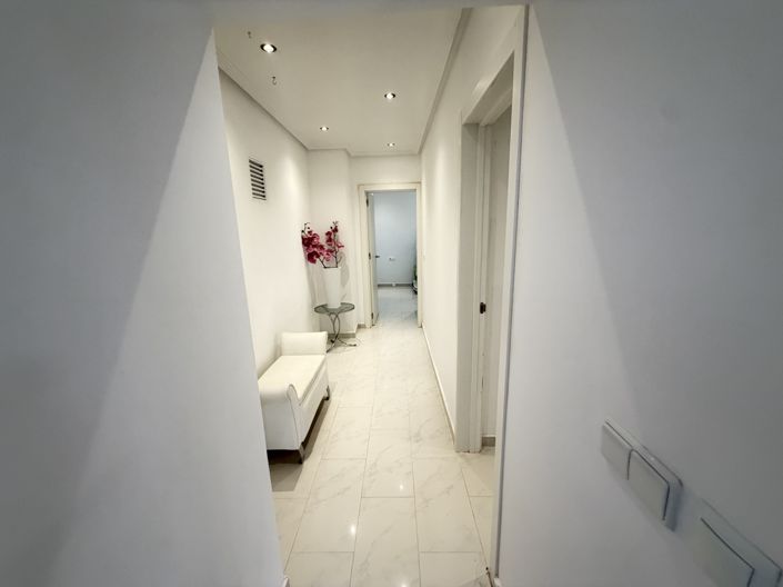 Image No.22-4 Bed Villa for sale