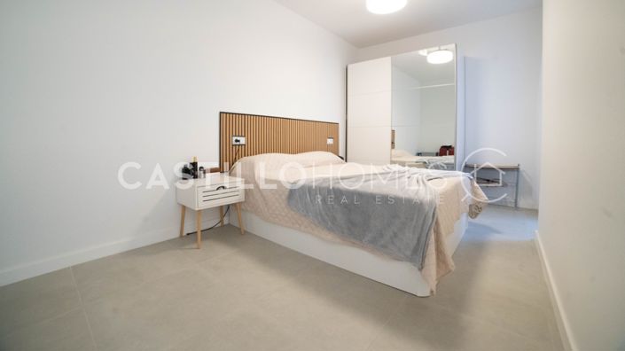 Image No.17-1 Bed Townhouse for sale