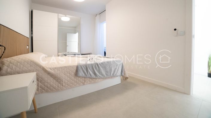 Image No.18-1 Bed Townhouse for sale